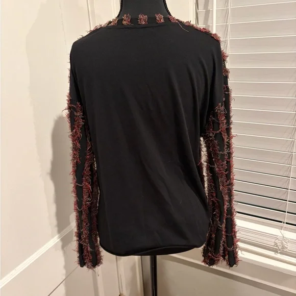 Zara Black and Red Textured Women's Sweater - Picture 4 of 5